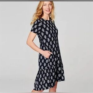 J.Jill Elliptical Knit Paisley Print Dress in Navy | Size Small